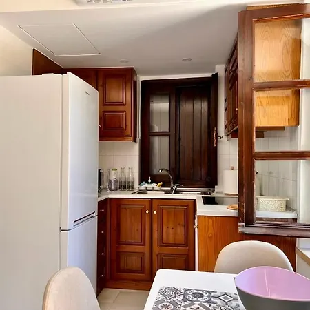 Canevaro Twins * Hriszí Aktí Haniá